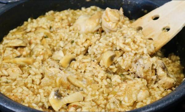Arroz con pollo reversionado: la receta de Jimena Monteverde