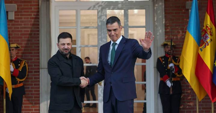 Sánchez anuncia un nuevo paquete de 615 millones en apoyo militar para Ucrania y otros 200 millones para la reconstrucción