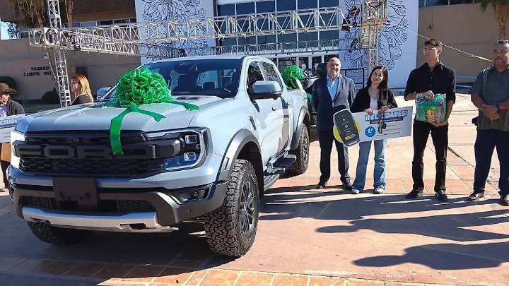 Inician boletón y entregan premios a colaboradores de 95 Sorteo Magno de UABC