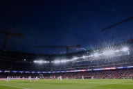 Miles de hinchas del Barcelona se topan con problemas en accesos al nuevo Camp Nou