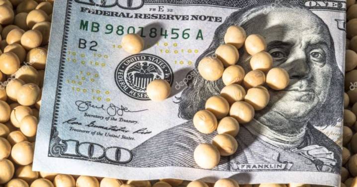 Una buena noticia para Caputo: suben los precios de la soja y mejoran los dólares previstos