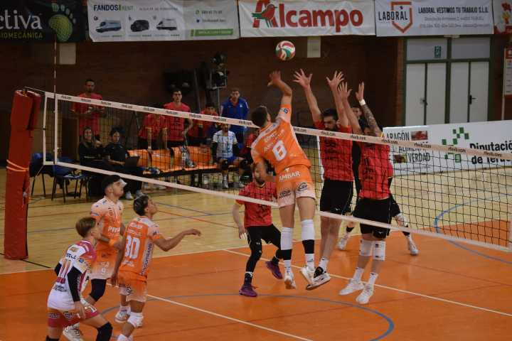 Pamesa Teruel Voleibol se lleva los tres puntos ante un CV Leganes que luchó hasta el final