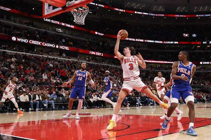Chicago Bulls: Josh Giddey matched a rare Michael Jordan stat