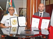 México y Francia fijan alianza contra el narco; Semar suscribe convenio