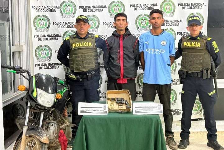 ¡Iban a robar y se estrellaron con la Policía!