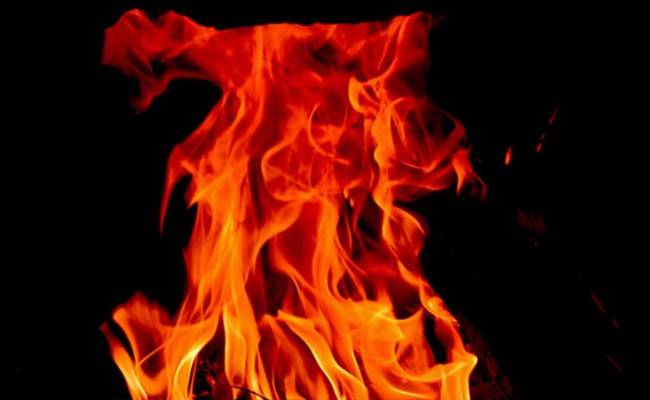 Man set on fire after altercation between street dwellers in Koch...