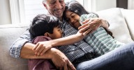 UK parents and grandchildren urged to open new bank account