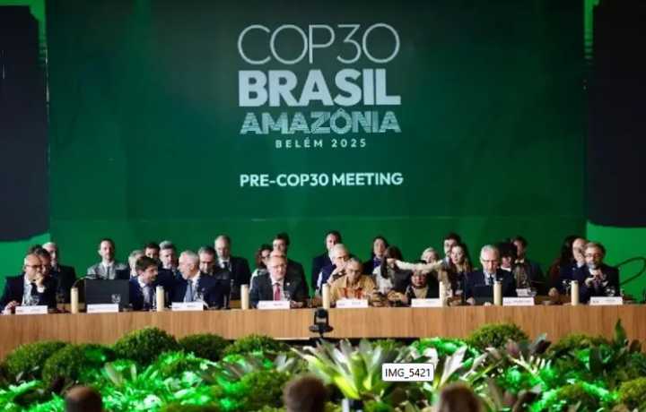 Ministros toman control de una COP30 marcada por escasos avances