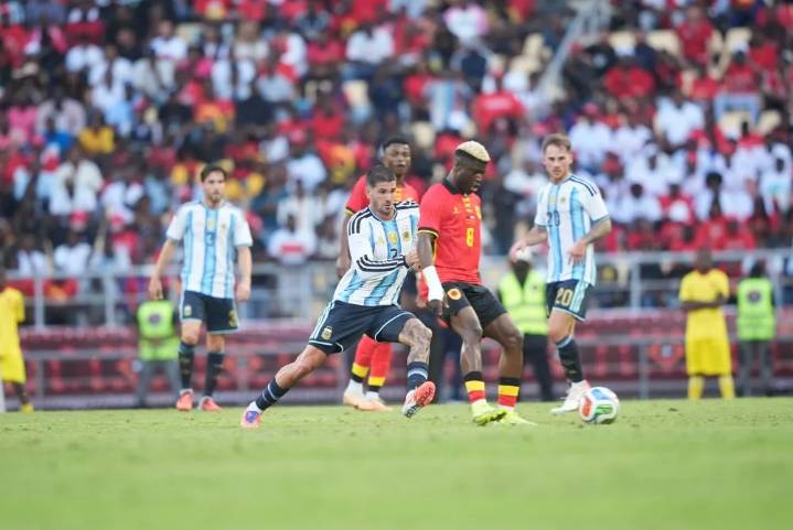 Amistoso en África: Argentina le ganó a Angola 2-0 en el último partido del año
