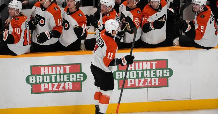 Travis Konecny, Dan Vladar lead Philadelphia Flyers to win over Nashville Predators