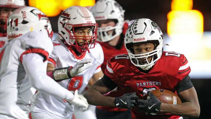 See how these Akron-area football teams won in OHSAA playoffs Round 1
