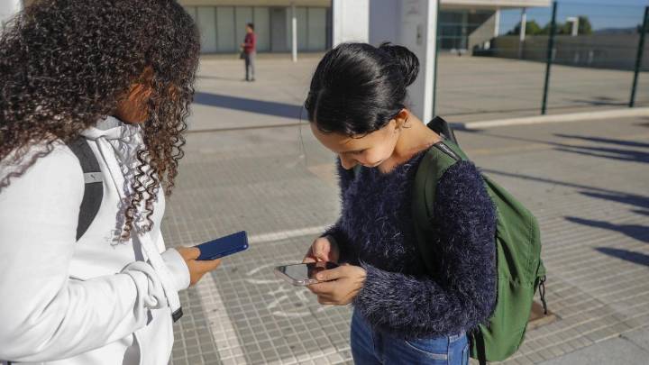 La síndica pide bajar la mayoría de edad de los 18 a los 16 años