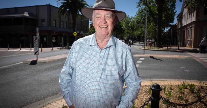 Country music leader Barry Harley to step away from Tamworth festival