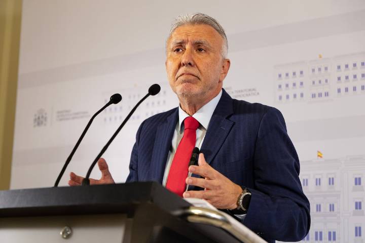 Ángel Víctor Torres prepara una demanda a Aldama tras el informe de la UCO: “Ni mordidas ni mujeres explotadas sexualmente ni pisos en Atocha”