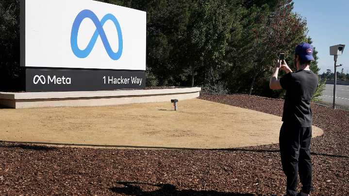 Judge sides with Meta in antitrust trial, will not spin off WhatsApp and Instagram : NPR