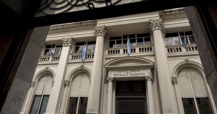 IPC: de cuánto fue la inflación de octubre en Argentina, según el REM del BCRA