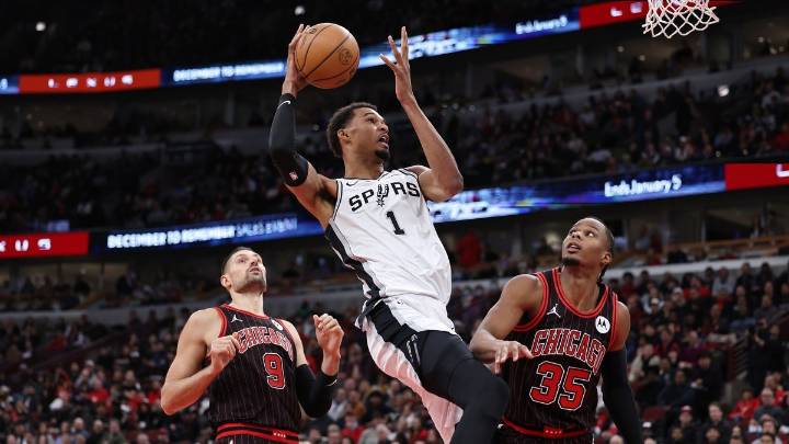 Watch highlights of the Spurs’ 121- 117 win over the Bulls – NBC Connecticut
