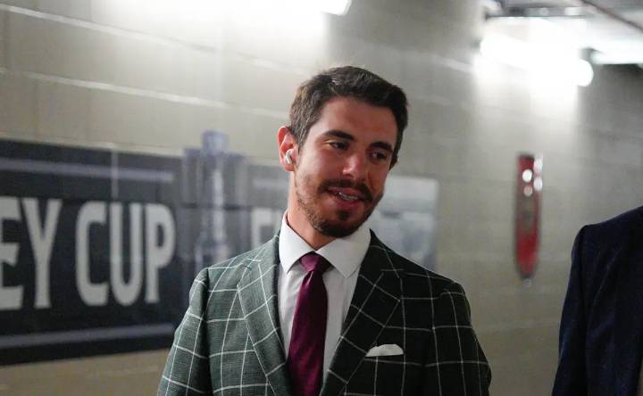 Joel Quenneville takes Leo Carlsson’s side with bold message to the NHL after scary hit on Panthers’ Evan Rodrigues