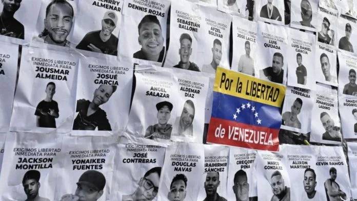 Foro Penal reporta 882 presos políticos y más de 18.500 detenciones desde 2014 en Venezuela
