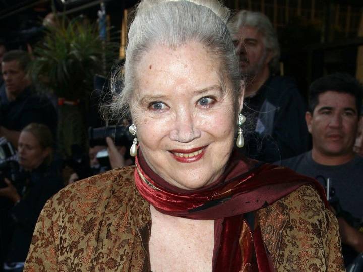Sally Kirkland, stage and screen star, dies at 84