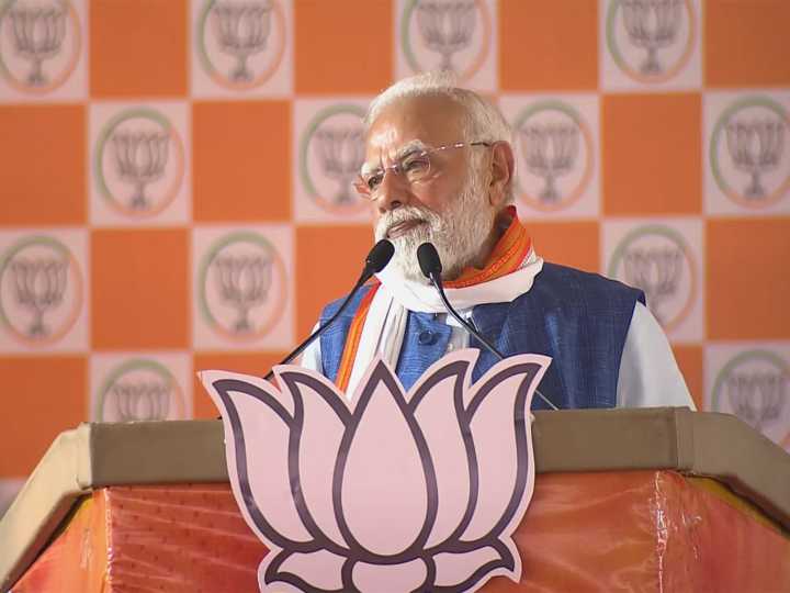 PM Modi takes jibe at opposition over election manifesto