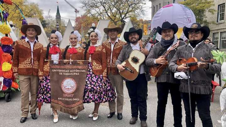 Artistas de la UAT participan en Festival de Día de Muertos en Canadá