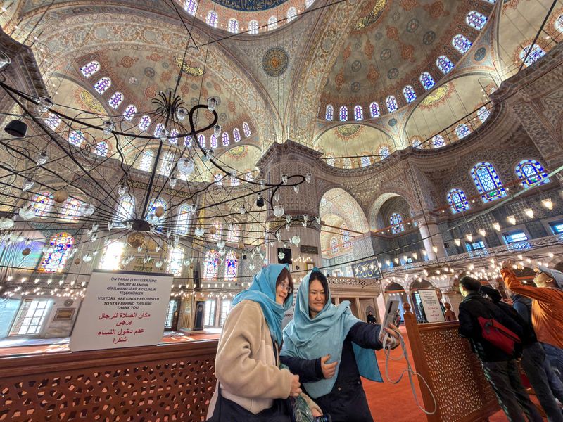 Pope Leo to take peace message to Turkey, Lebanon on first overseas trip