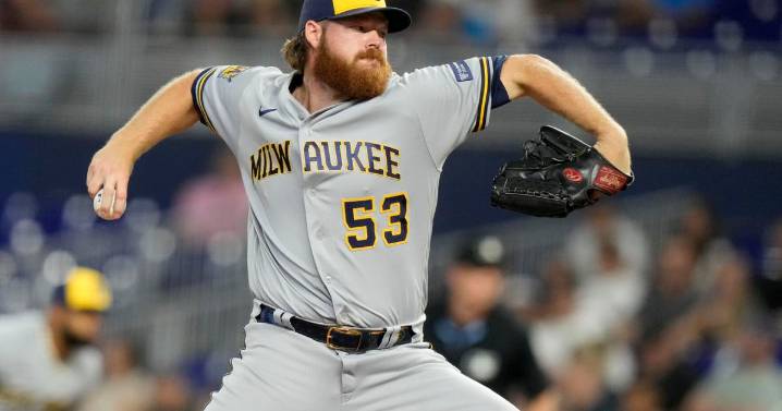 Brandon Woodruff returning to Milwaukee