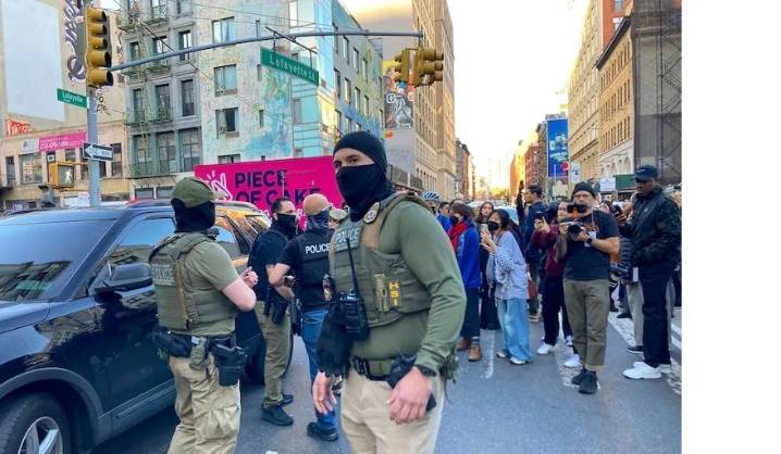 Se volvió peligroso hablar en español en EEUU: el miedo invade a la comunidad latina por Trump