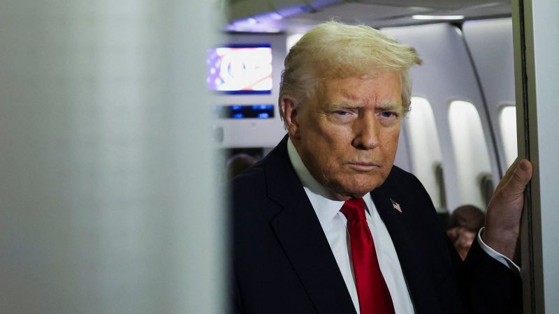 Primero “cerdita”, ahora “fea”: Trump continúa atacando a periodistas mujeres