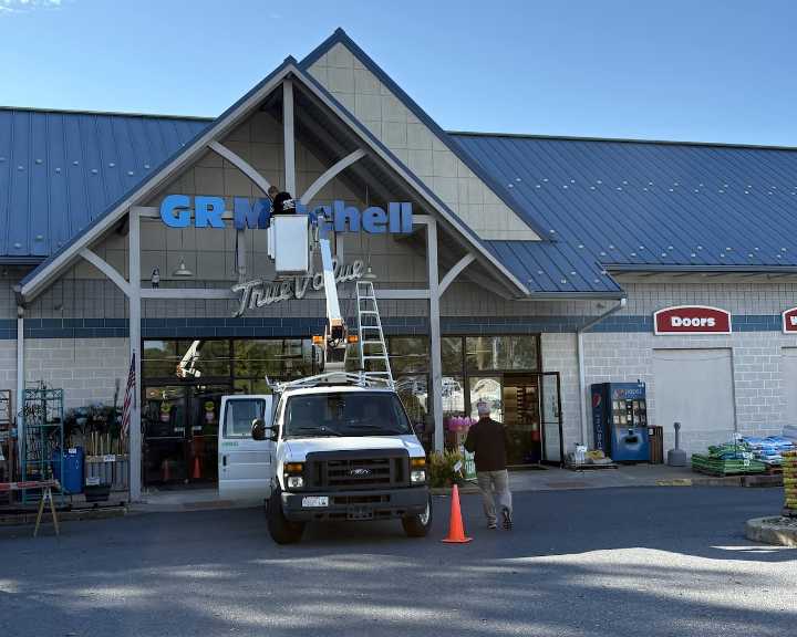 Lancaster County hardware store cuts ties with True Value; announces new partnership
