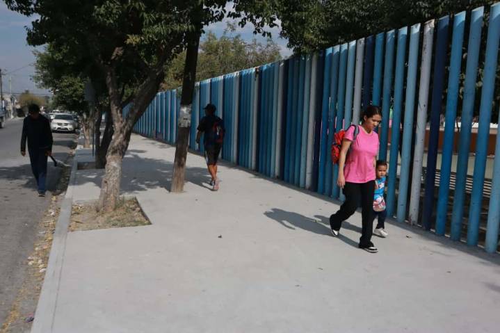 Rehabilita Municipio banquetas del Abraham Curbelo