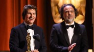 La amistad entre Iñárritu y Tom Cruise: el actor fue fundamental para el éxito de “Amores Perros”