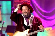 The Mavericks to Honor Ailing Singer Raul Malo With Special Ryman Tribute Shows