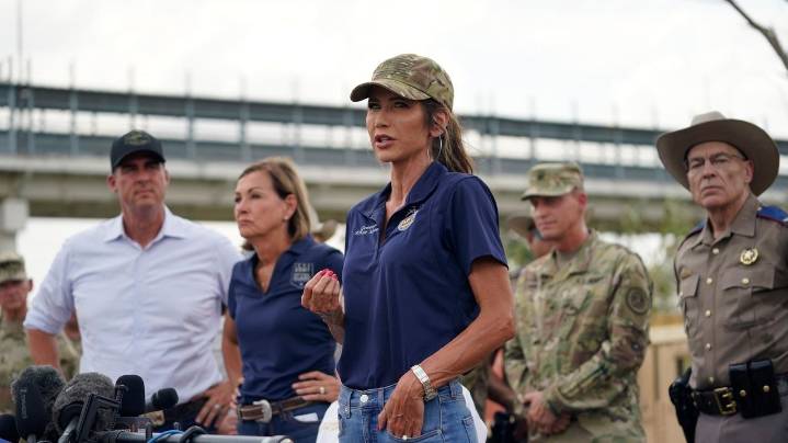 Trump administration makes major changes to a report it commissioned on FEMA reforms, AP sources say