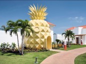 The best Black Friday and Cyber Monday travel deals in Canada for 2025