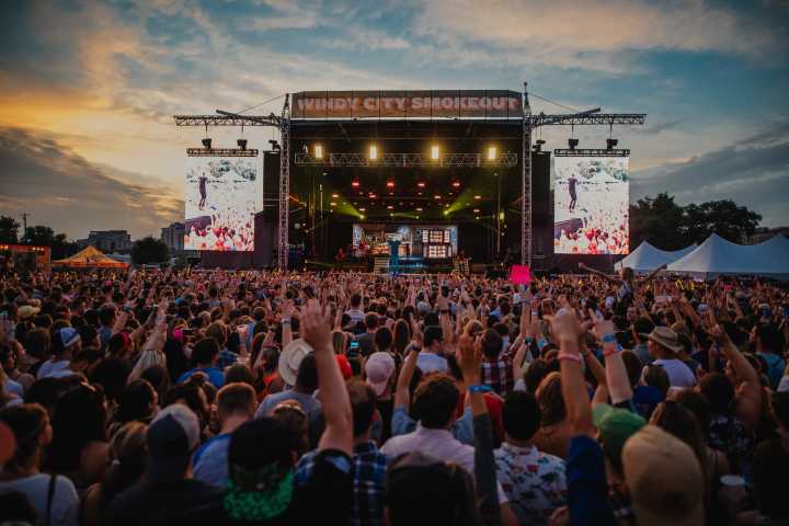 Blake Shelton will Headline Windy City Smokeout Festival in Chicago This Summer