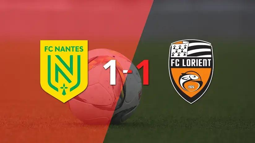 Liga de Francia: Nantes rescató un empate agónico frente a Lorient
