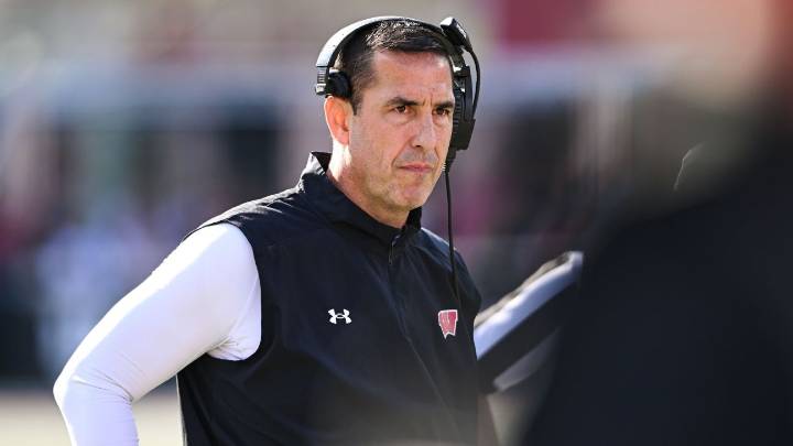 Wisconsin coach Luke Fickell to return in 2026, AD says