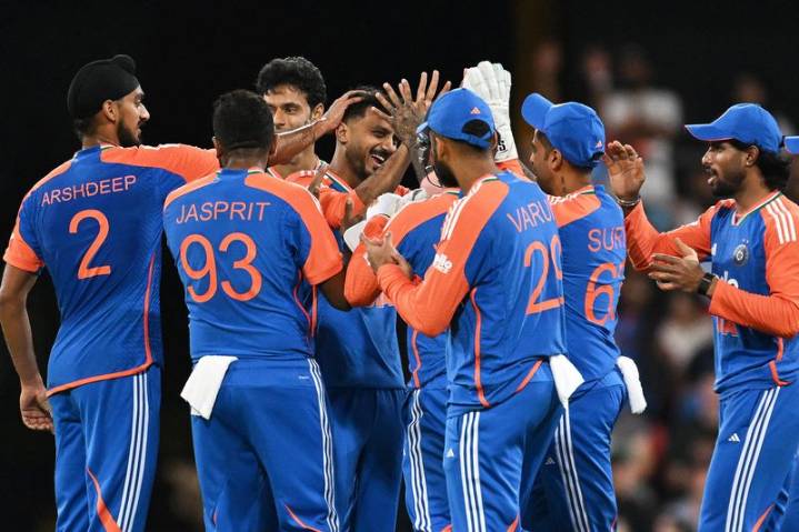 Bowlers give India 2-1 lead in T20I series against Australia