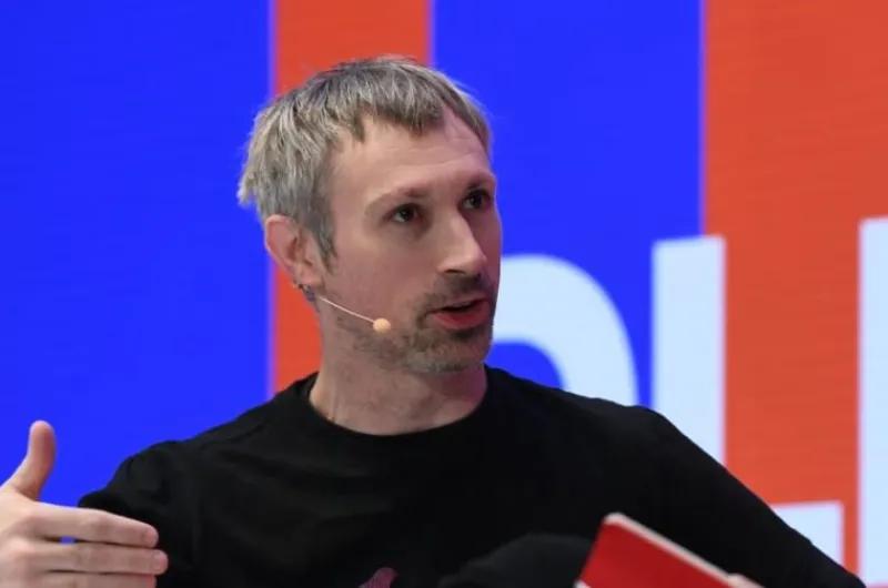 Gavin Wood llega a Santiago para hablar del futuro de la blockchain en la gobernanza pública