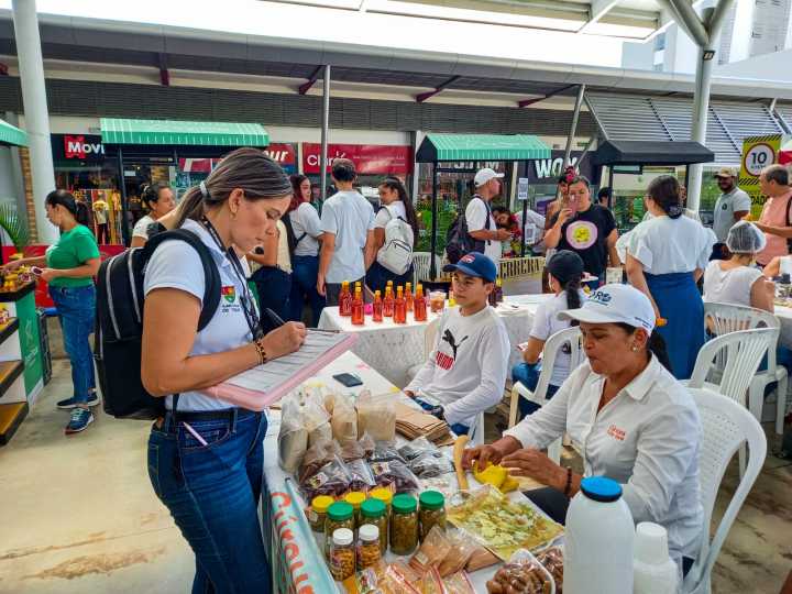 Feria de emprendimientos verdes deja ventas que superan los 8 millones