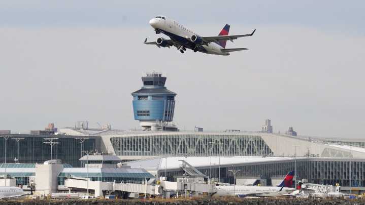 Arctic blast could cause flight delays, ground stops at major Northeast airports