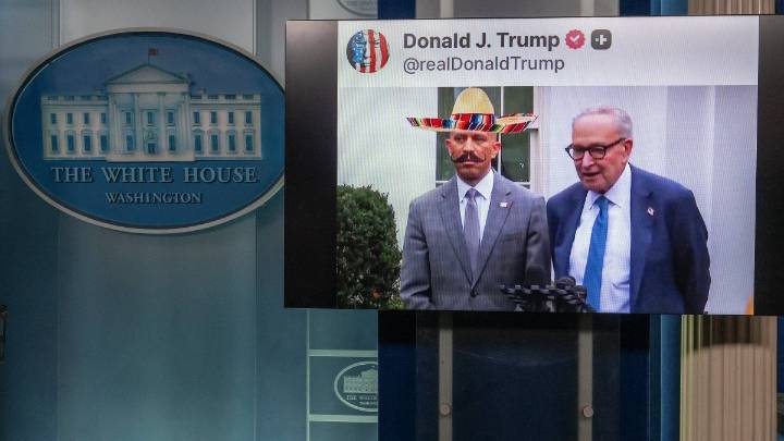 White House launches spoof MySpace page mocking Democratic leaders over shutdown