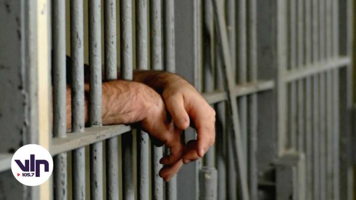 Condenan a 17 años de cárcel a padre por violación reiterada de su hija en Chillán