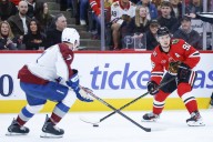 Deadspin | Scott Wedgewood shuts door as Avalanche blank Blackhawks