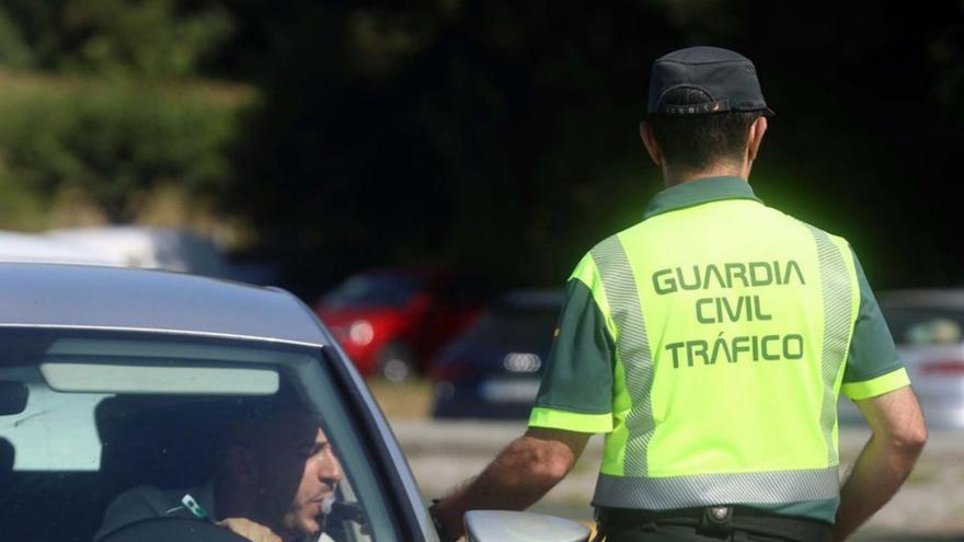 Alcohol y avisos de controles: la reforma de Tráfico ‘duerme’ en el Congreso