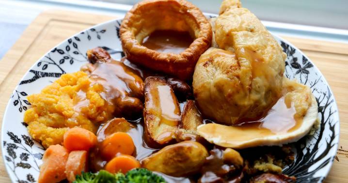 Mum's 'wicked' Yorkshire pudding recipe creates impressive results