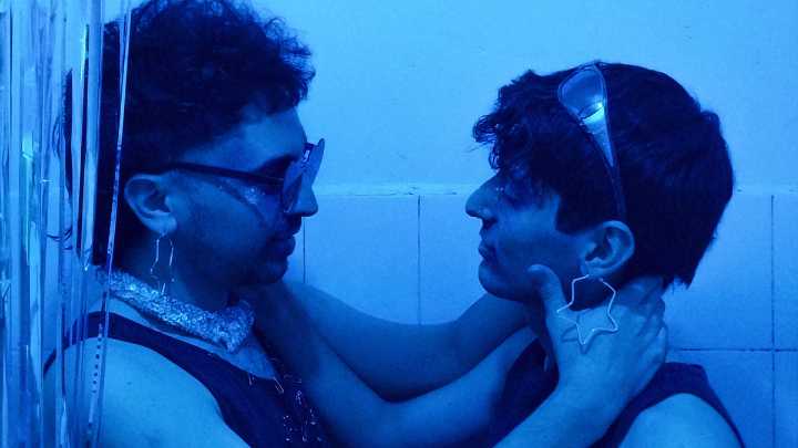 "Newton: El arte de reaccionar": Un viaje hecho de memoria y resistencia