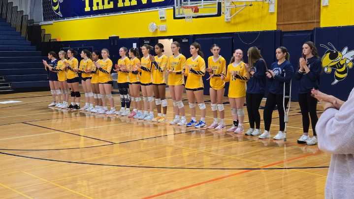 Here are Monday’s Jackson-area volleyball district scores